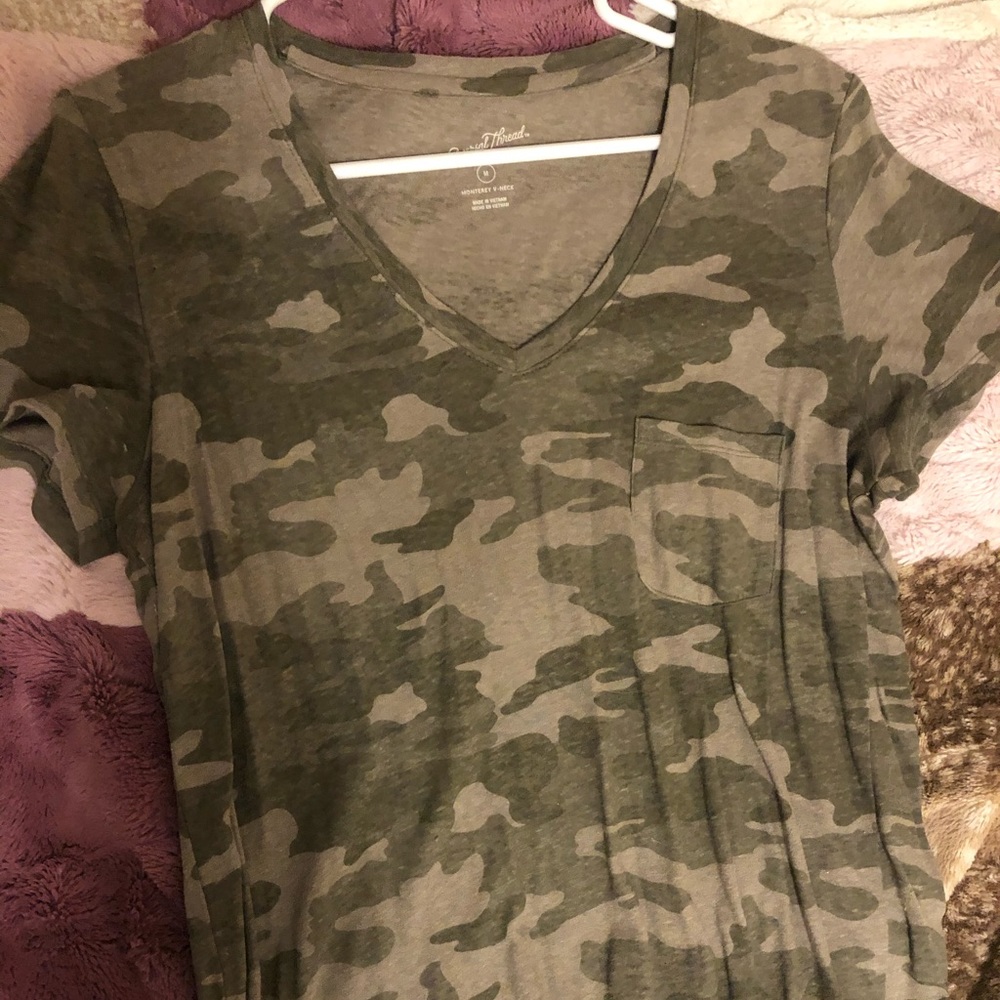 Camo Universal Thread V-Neck Tee